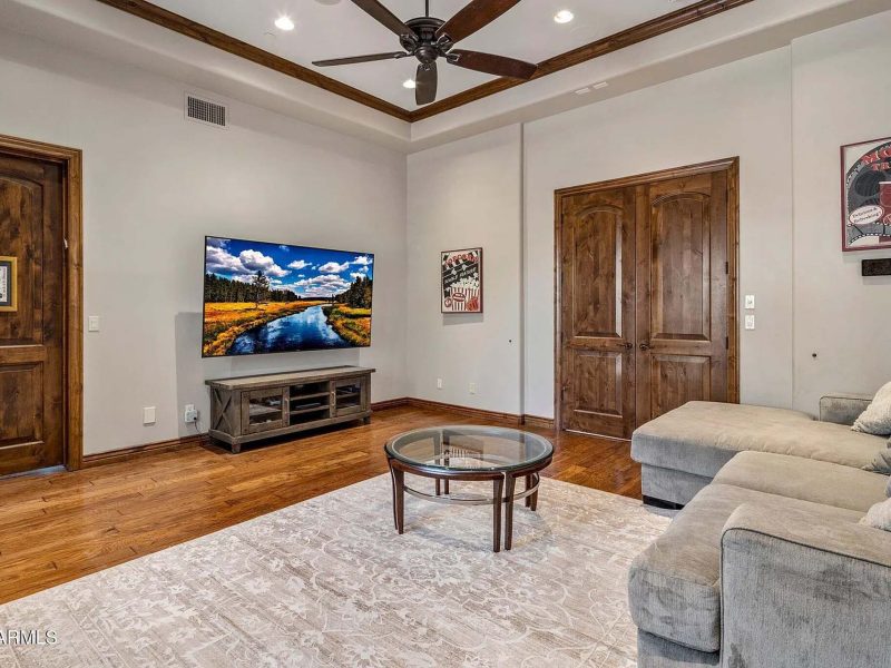 c711b842727b43768fde99863f27d8e0-uncropped_scaled_within_1536_1152