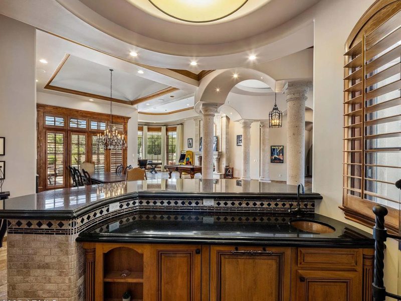 e01e8e378a4c97dee4f6e694faf57d56-uncropped_scaled_within_1536_1152